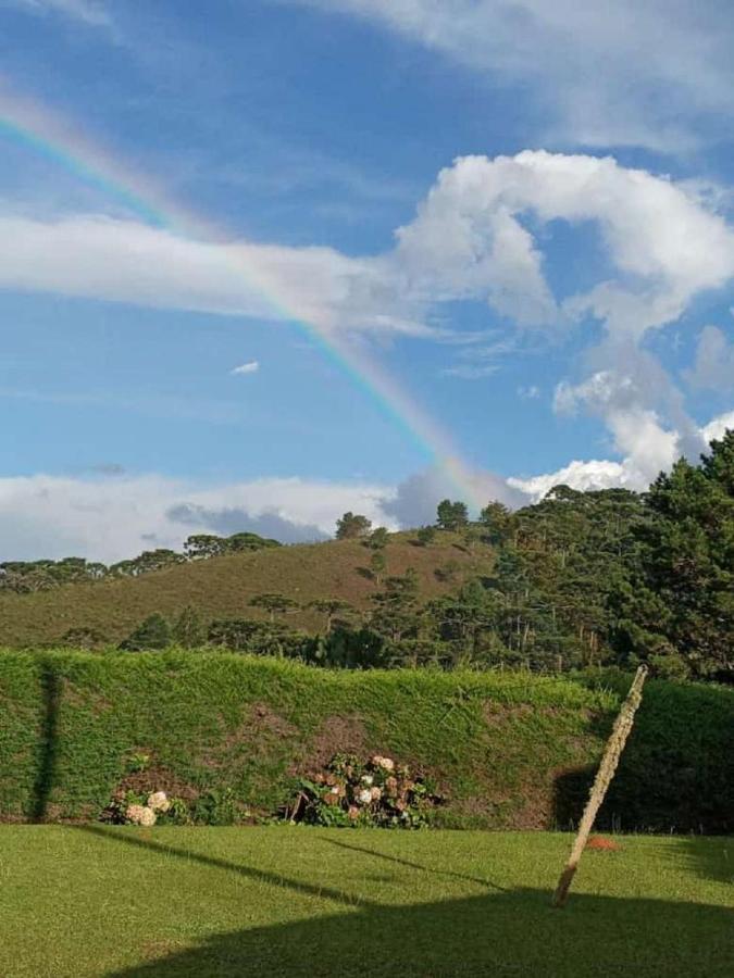 Chale Do Tio Tom - Residencia Em Condominio Campos do Jordao Bagian luar foto